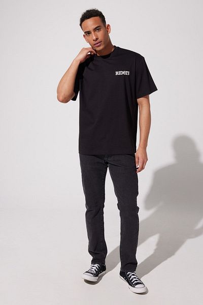 Riders by Lee Schwarzes T-Shirt mit Rundhalsausschnitt und lockerer Passform aus 100 % Baumwolle