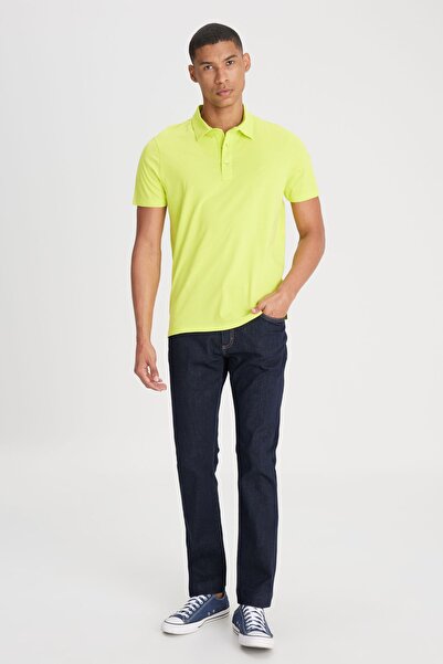 Lee Regular Fit Regular Cut Polo Collar 100% Cotton Yellow T-Shirt