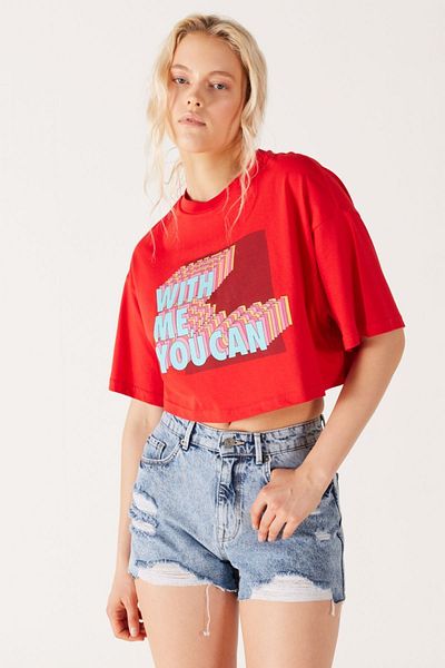 WRANGLER Loose Fit Comfortable Cut 100% Cotton Crew Neck Red Crop T-Shirt