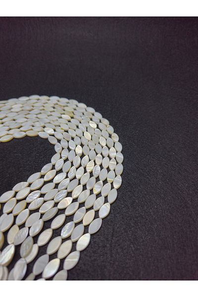 Yüksel Boncuk 8x15 Mm Shuttle Cut Natural Stone String - Mother of Pearl Stone