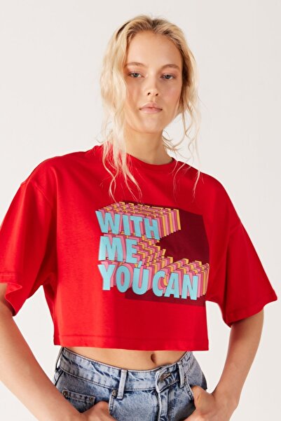 WRANGLER Loose Fit Comfortable Cut 100% Cotton Crew Neck Red Crop T-Shirt