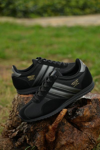 Lescon Men's Summer Anti-Sweat Breathable Orthopedic Anti-Slip Sole Lightweight Comfortable Style Sports Shoes