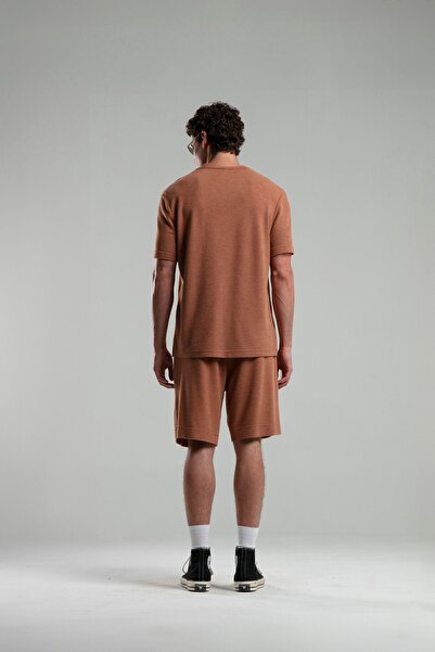 BENMANAJ Men's Orange Shorts