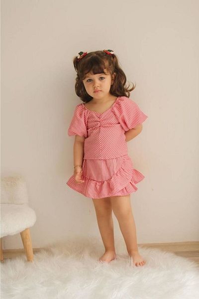 Zuzu Balloon arm holiday suit red and white