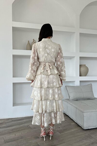 Seda Yalçın Atelier Bej Valonlu Şerit Detaylı Kat Kat Elbise