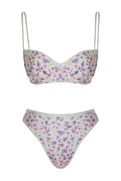 Trendyol Collection Zsinóros sapka nélküli kötött fehérnemű - ekrü virágmintás Thmss24cc00029