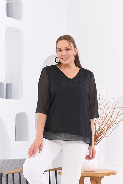 RMG Plus Size V-Neck Patterned Black Blouse