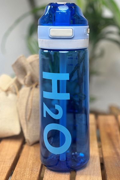 SİHİRLİ AYAKLAR زجاجة مياه بلاستيكية متينة ملونة سعة 800 مل H2O - زجاجة مياه بغطاء قفل