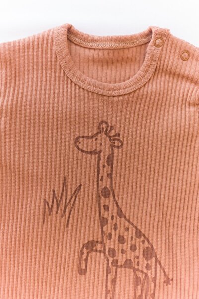 LAVORE Unisex Brown Baby Jumpsuit with Ribbed Giraffe Pattern