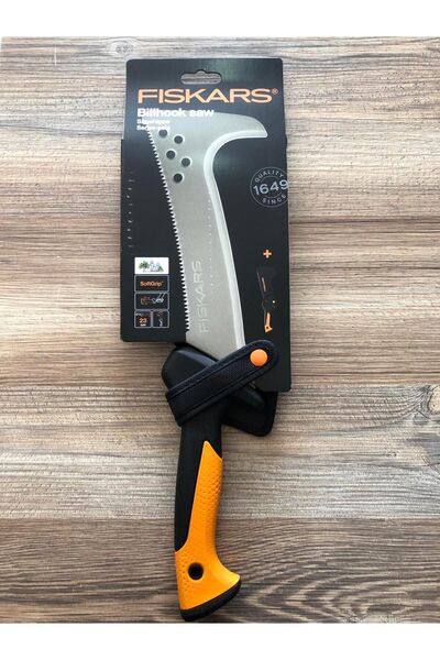 FiSKARS PALA CL-251 (KILIFLI)