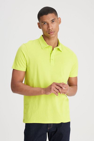 Lee Regular Fit Regular Cut Polo Collar 100% Cotton Yellow T-Shirt