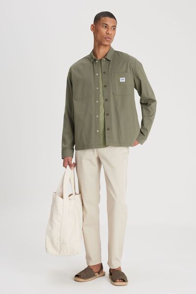 Lee Relaxed Fit Geniş Kesim Zeytin Yeşili Gömlek