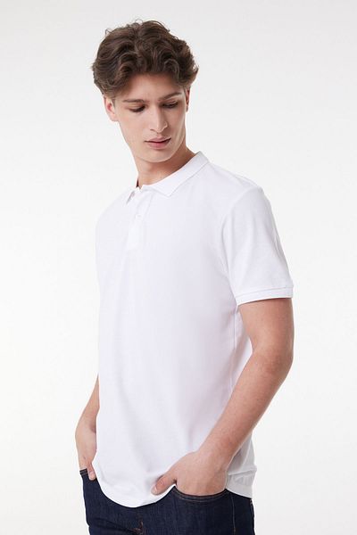 Riders by Lee Weißes Polokragen-T-Shirt mit normaler Passform aus 100 % Baumwolle