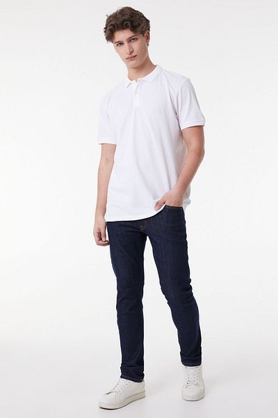 Riders by Lee Weißes Polokragen-T-Shirt mit normaler Passform aus 100 % Baumwolle