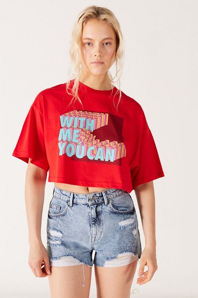 WRANGLER Loose Fit Comfortable Cut 100% Cotton Crew Neck Red Crop T-Shirt