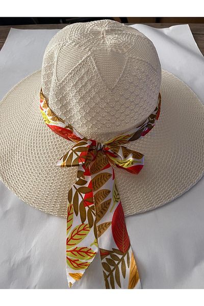 C&Z Cream Colored Wide Cut Women's Beach Hat