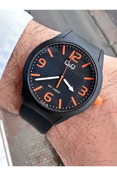 Q&Q Black Silicone and Orange Pin - Waterproof Sports Watch with Number Indicator