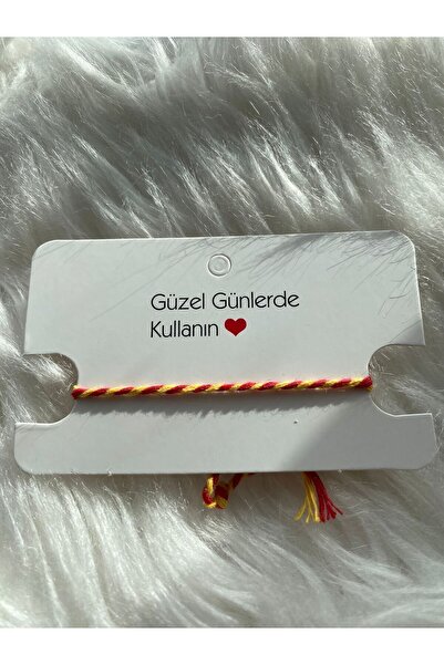 ALIŞVERİŞ AŞKIN SARI KIRMIZI İP MARTENİÇKA BİLEKLİK