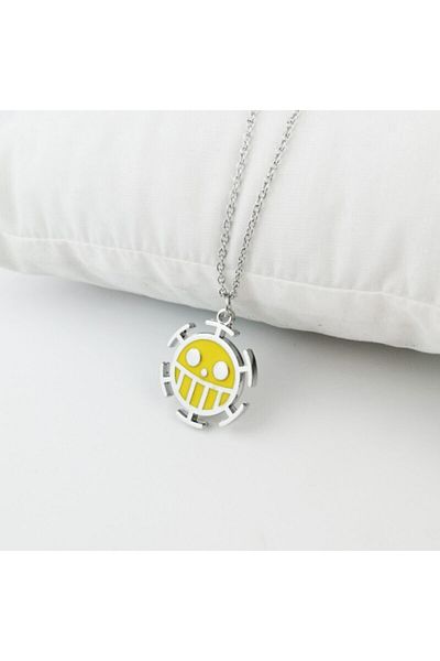 Kuzgunshop One Piece Heart Pirates Trafalgar D. Water Law Necklace