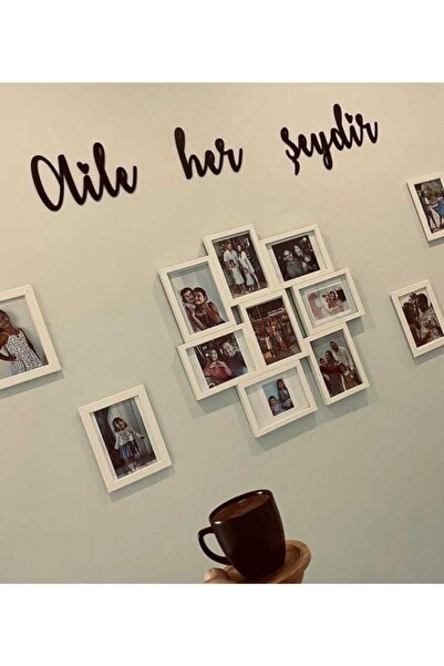 Aker Hediyelik Aile Her Şeydir Ahşap Duvar Yazısı - Aker