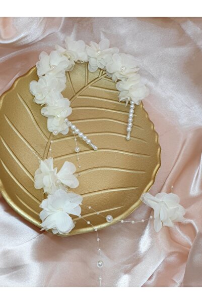 Melkady Aksesuar ملكادي 260 - تاج مرصع باللؤلؤ وأقراط الزهور