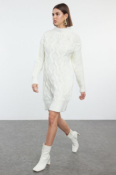 Trendyol Collection Puha textúrájú mini kötöttáru hajfonatos ruha - Ecru TWOAW25EL00067