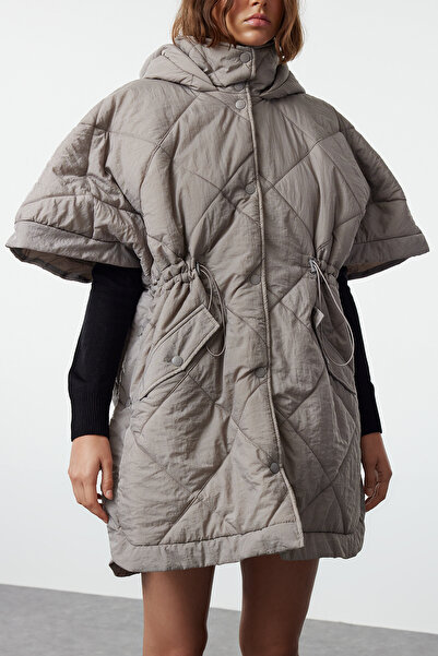 Trendyol Collection Oversize norkový prošívaný kabát - TWOAW25MO00056