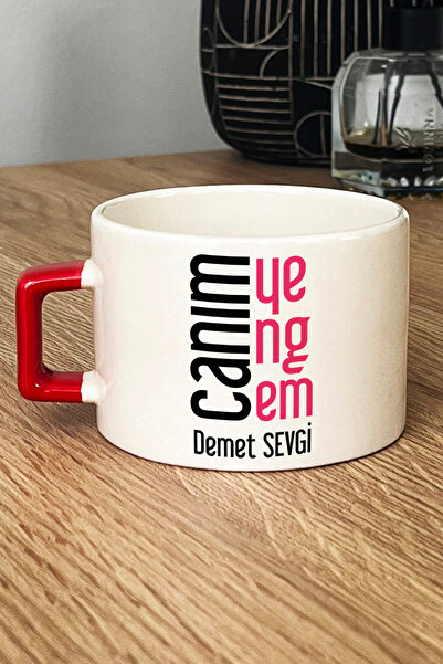 Hedizu Kişiye Özel Canım Yengem Lüks Fincan Kırmızı Yengeye Doğum Günü Hediyesi