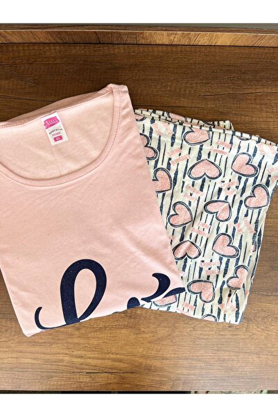 kozaneli Kadın Kısa Kollu Kapri Pijama Takımı