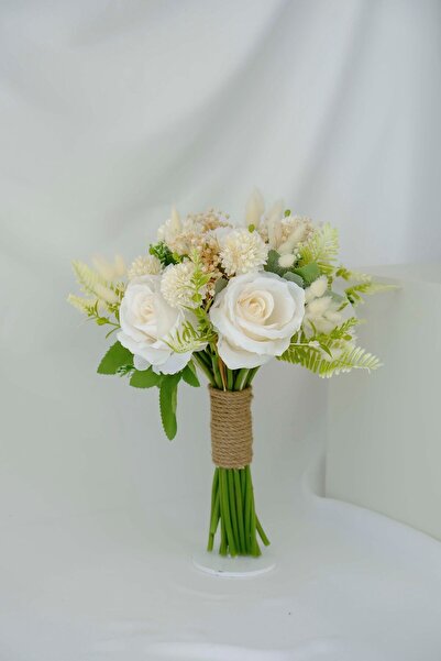 Uğur Gelin Buketi Beyaz Güllerin Rüyası Gelin Buketi