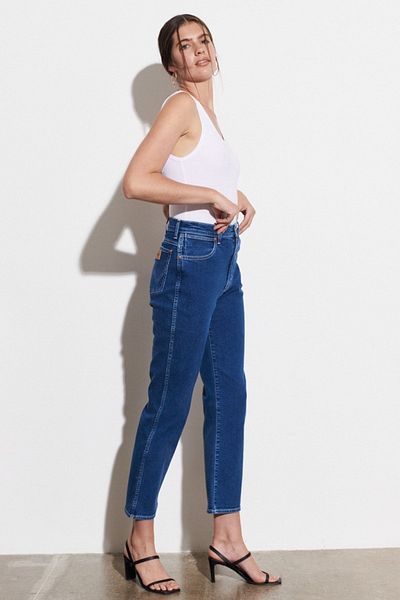 WRANGLER Wild West Fit Jeans mit hoher Taille und geradem Bein für Damen, blaue Baumwolle, dehnbare Jeans, Denim-Jeans