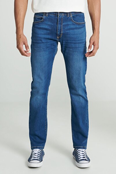 Lee Extreme Motion Slim Fit Dar Kesim Normal Bel Mavi Esnek Jean Kot Pantolon