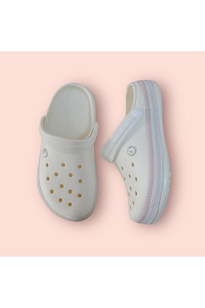 FURIA SHOES White Unisex Slippers