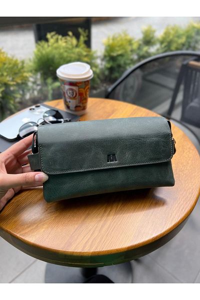 MFT Leather Design Унисекс чанта от естествена кожа в зелено - Боливия (9874)
