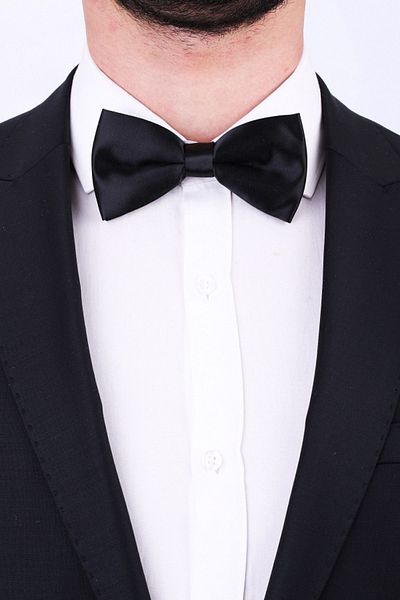 La Pescara Black Satin Bow Tie SP03