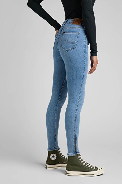 Lee Pantaloni scurti pentru femei, albastru deschis, din bumbac, elastici, blugi, blugi