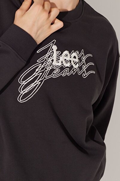 Lee Relaxed Fit Geniş Kesim Bisiklet Yaka %100 Pamuk Siyah Kadın Içi Polarlı Sweatshirt