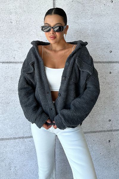 MODAGEN Dámská bunda Lamb Teddy - design s knoflíky