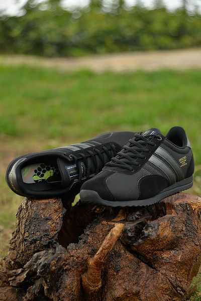 Lescon Men's Summer Anti-Sweat Breathable Orthopedic Anti-Slip Sole Lightweight Comfortable Style Sports Shoes