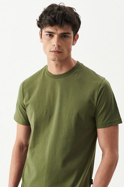 Riders by Lee Khakifarbenes T-Shirt mit Rundhalsausschnitt und normaler Passform aus 100 % Baumwolle