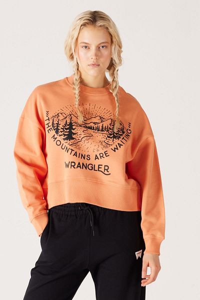 WRANGLER Relaxed Fit Wide Cut Crew Neck Orange Sweatshirt with Fleece Inside