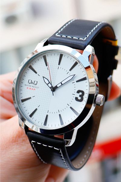 Q&Q Men's Black Vegan Leather - Silver Metal Striped Wrist Watch