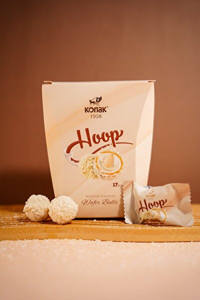 KONAK Hoop Gofret Tüm Badem Dolgulu Hindistan Cevizi Topları 150 Gr (17 Adet)