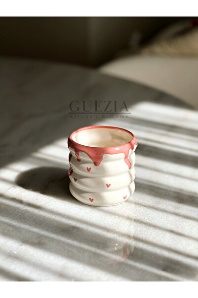 GUEZIA Flowing Love Bombing Mug | 300 ML