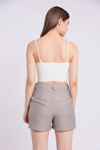 Yake Double Pleated Button Detailed Short Shorts