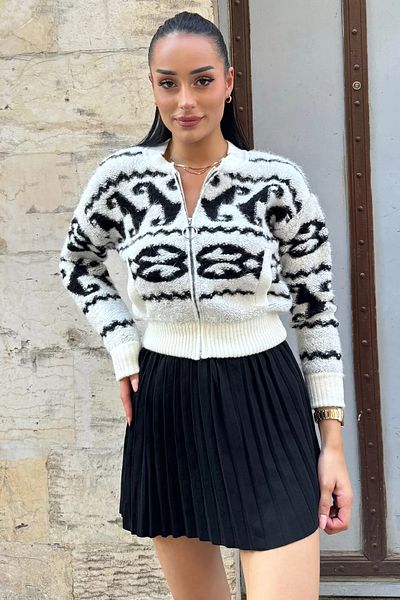 GÜLSELİ Zippered Black Cream Patterned Knitwear Cardigan