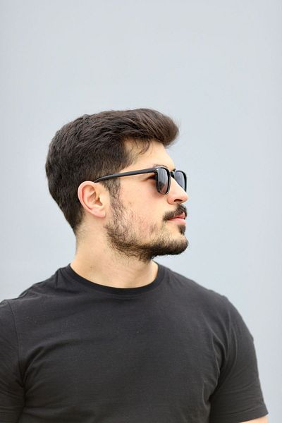 TomyHelf نظارة للجنسين باطار اسود زجاج اسود