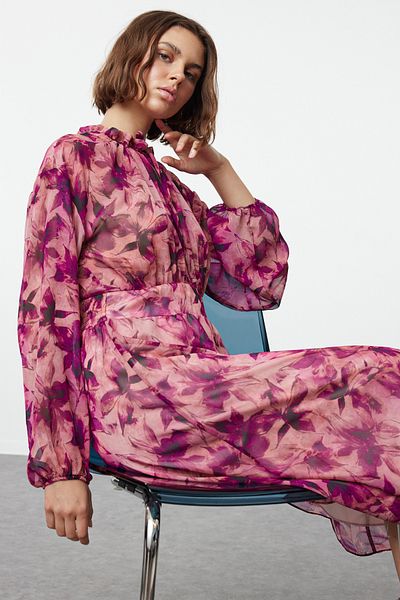 Trendyol Collection Ροζ Animal Print - Χειμερινό υφαντό με φόδρα μάξι που ανοίγει στη μέση TWOAW25EL00179