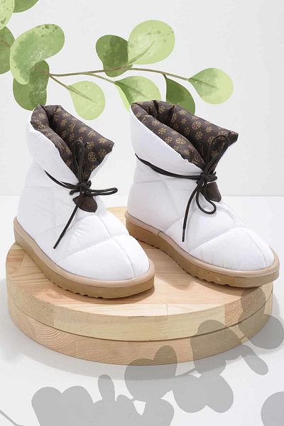 Bambi White Parachute Women's Boot & Bootie K02651110067