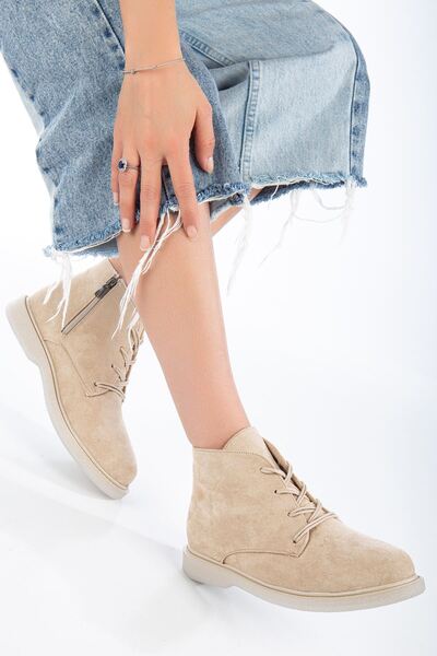 Hayalimdeki Ayakkabı Krem Bağcıklı Şeffaf Taban Detaylı Kadın Bot